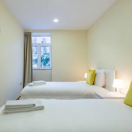 Yellow Tiles By Pcale * Oporto