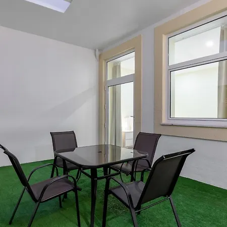 Yellow Tiles By Pcale * 波尔图