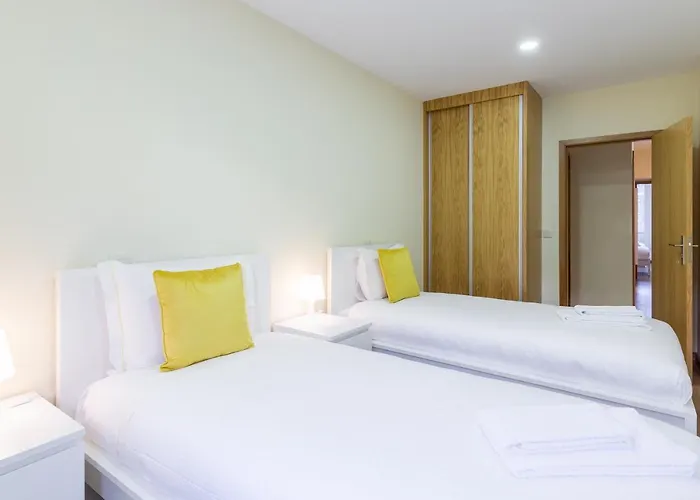 Yellow Tiles By Pcale Apartment Porto